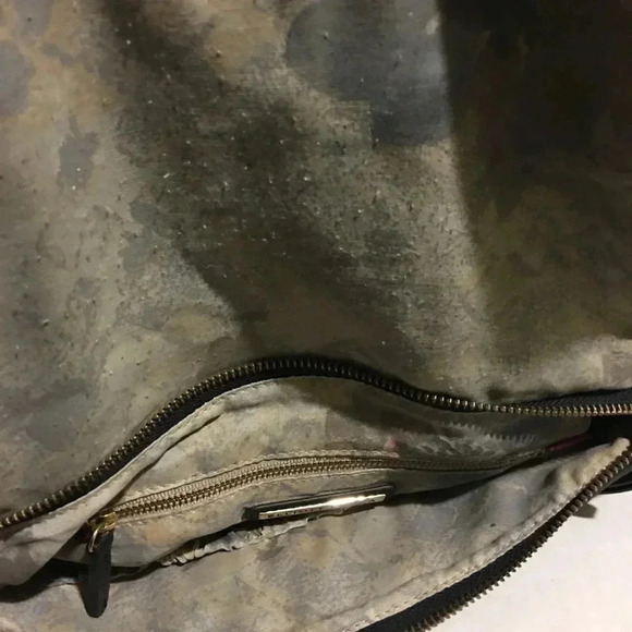 Elliott Lucca Black leather shoulder handbag - Picture 7 of 8